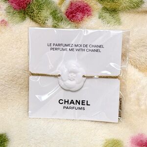 CHANEL White Camellia Gold Chain Rope Bracelet